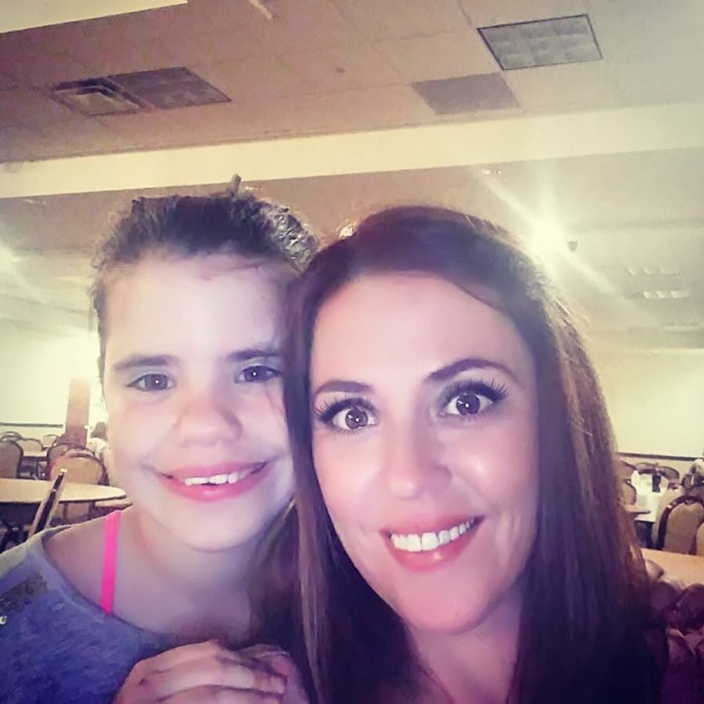 Meet your Posher, Ana